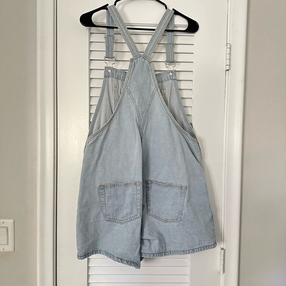 Vici Denim Overalls/ Shortalls Size Large - Picture 2 of 3